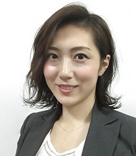 安藤 真央