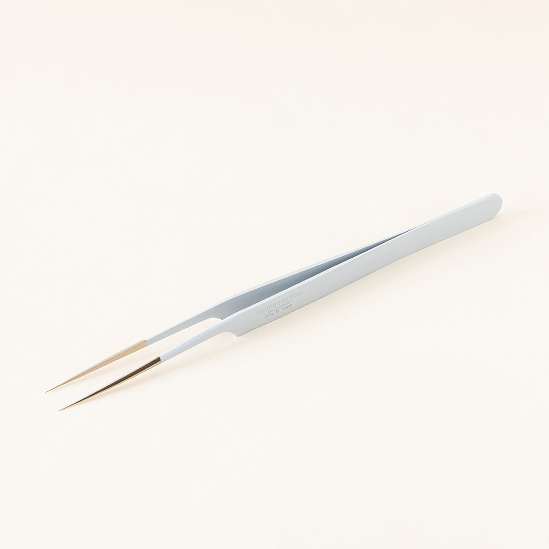 【白】ツイーザー(type-a) / 日本製カラーコーティング〈全長15.9cm〉